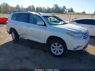 TOYOTA HIGHLANDER SE V6