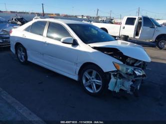 TOYOTA CAMRY SE