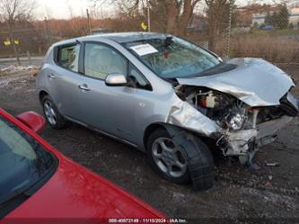 NISSAN LEAF SL