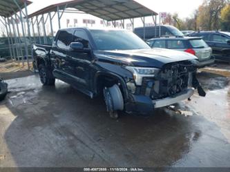 TOYOTA TUNDRA PLATINUM