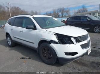 CHEVROLET TRAVERSE LS