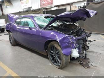 DODGE CHALLENGER SXT AWD