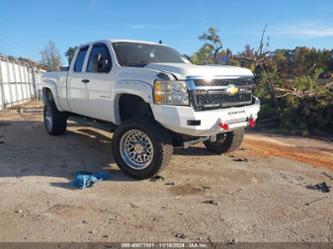 CHEVROLET SILVERADO 2500 WORK TRUCK