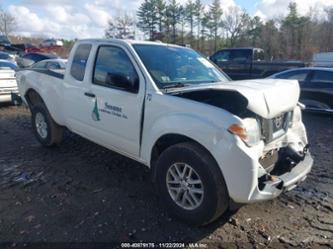 NISSAN FRONTIER SV