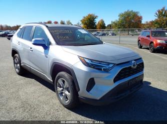 TOYOTA RAV4 HYBRID XLE