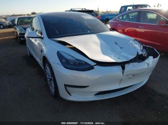 TESLA MODEL 3 LONG RANGE DUAL MOTOR ALL-WHEEL DRIVE