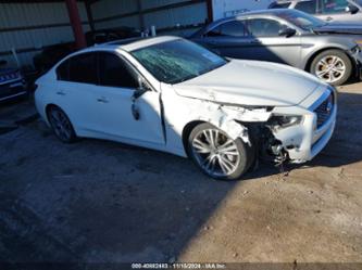 INFINITI Q50 3.0T SPORT