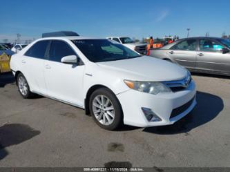 TOYOTA CAMRY HYBRID XLE