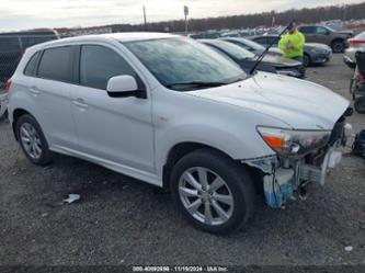 MITSUBISHI OUTLANDER SPORT SE