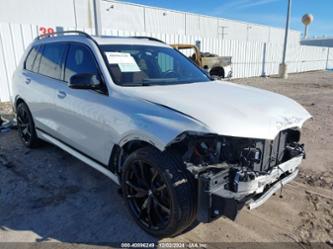 BMW X7 M60I