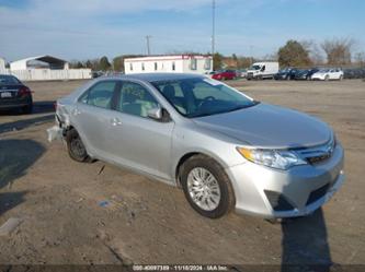 TOYOTA CAMRY HYBRID LE