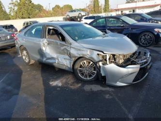 TOYOTA CAMRY SE