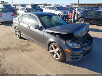 MERCEDES-BENZ C-CLASS LUXURY/SPORT