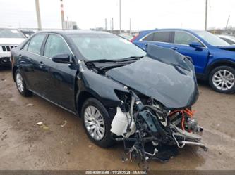 TOYOTA CAMRY HYBRID LE