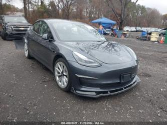 TESLA MODEL 3 REAR-WHEEL DRIVE