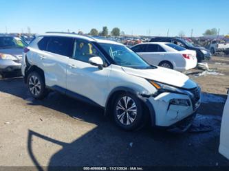 NISSAN ROGUE SV FWD