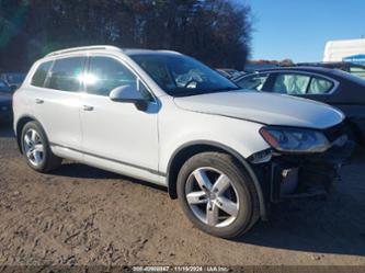 VOLKSWAGEN TOUAREG TDI LUX