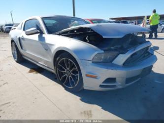 FORD MUSTANG GT PREMIUM