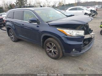 TOYOTA HIGHLANDER XLE V6