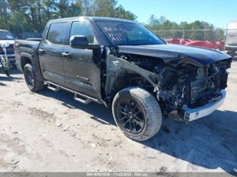 TOYOTA TUNDRA SR5