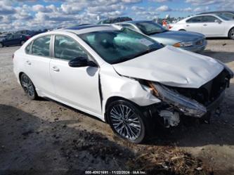 KIA FORTE GT-LINE