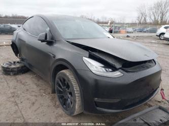 TESLA MODEL Y LONG RANGE DUAL MOTOR ALL-WHEEL DRIVE