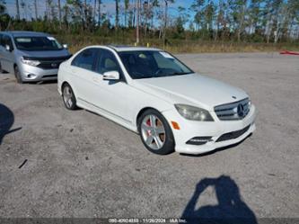 MERCEDES-BENZ C-CLASS LUXURY/SPORT