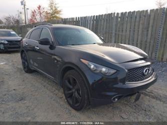 INFINITI QX70