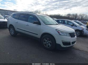 CHEVROLET TRAVERSE LS