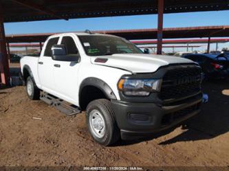 RAM 2500 TRADESMAN 4X4 6 4 BOX