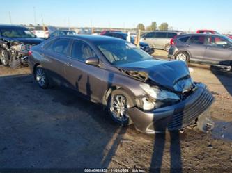 TOYOTA CAMRY XLE V6