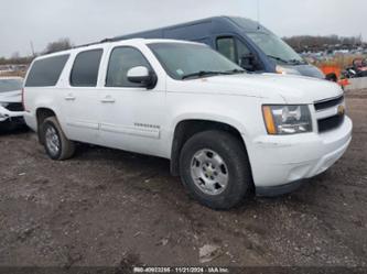 CHEVROLET SUBURBAN LT