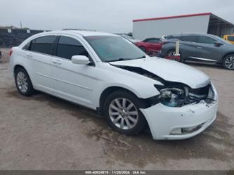 CHRYSLER 200 TOURING