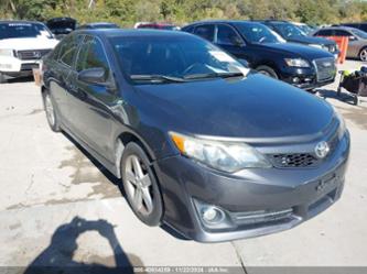 TOYOTA CAMRY SE