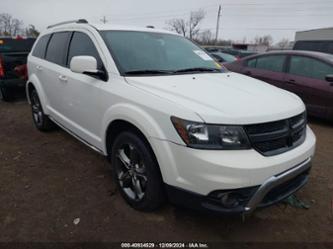 DODGE JOURNEY CROSSROAD PLUS