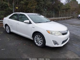 TOYOTA CAMRY HYBRID XLE