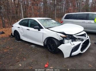 TOYOTA CAMRY SE NIGHTSHADE EDITION