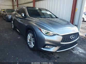 INFINITI QX30 PREMIUM