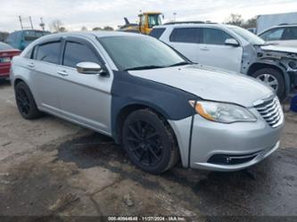 CHRYSLER 200 LIMITED