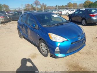 TOYOTA PRIUS C TWO