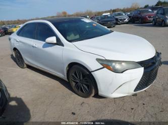 TOYOTA CAMRY SE