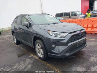 TOYOTA RAV4 HYBRID XLE