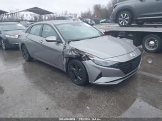 HYUNDAI ELANTRA BLUE