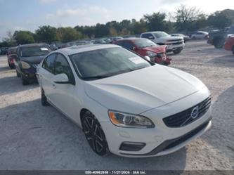 VOLVO S60 T5 DYNAMIC