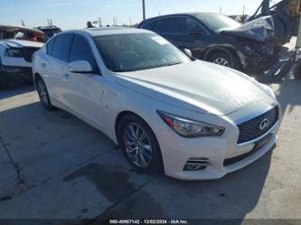 INFINITI Q50 PREMIUM