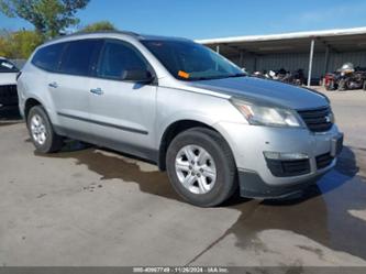 CHEVROLET TRAVERSE LS