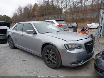 CHRYSLER 300S AWD