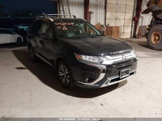 MITSUBISHI OUTLANDER SE