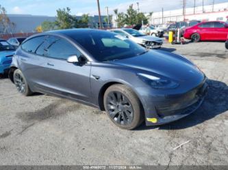 TESLA MODEL 3 REAR-WHEEL DRIVE