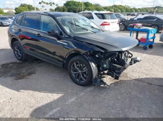 VOLKSWAGEN TIGUAN 2.0T SE/WOLFSBURG EDITION